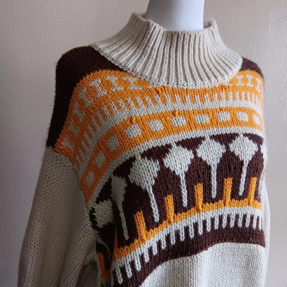 Moodie Medium Boho Western Thick Knit Sweater, Geometric Tan Brown Orange - Picture 2 of 9